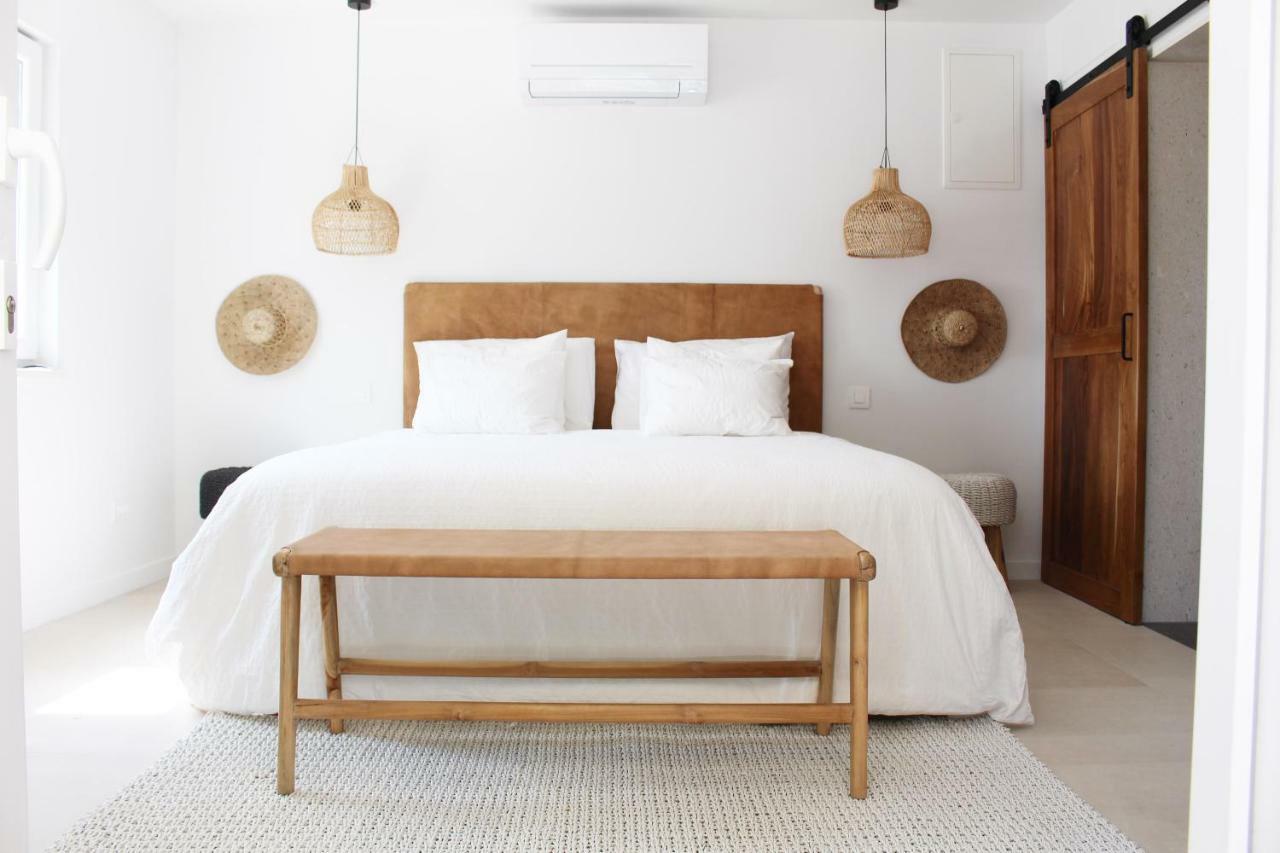Luxury Family Beach Front Villa - Sunday Beach House Slatine Exteriér fotografie
