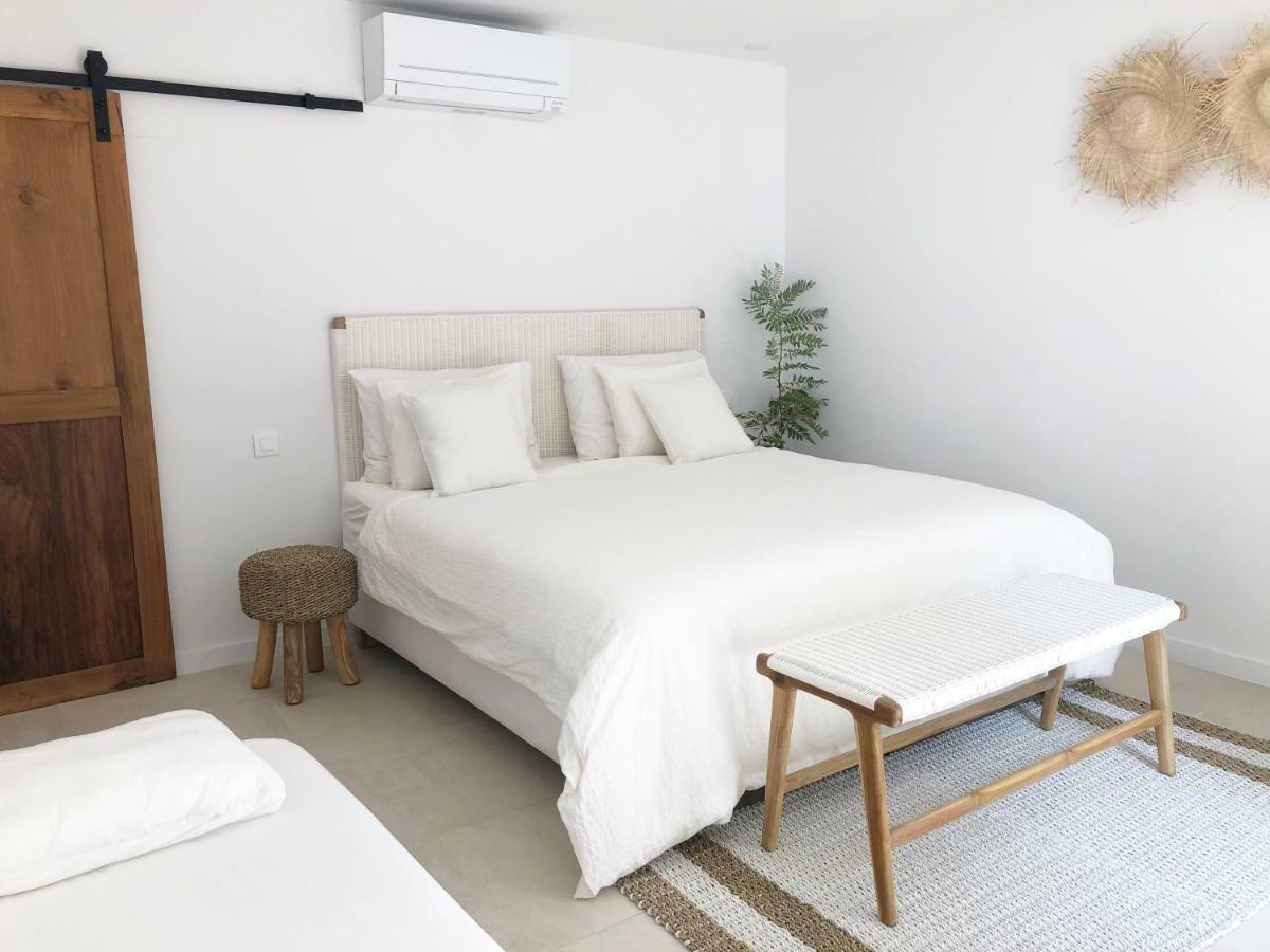Luxury Family Beach Front Villa - Sunday Beach House Slatine Exteriér fotografie