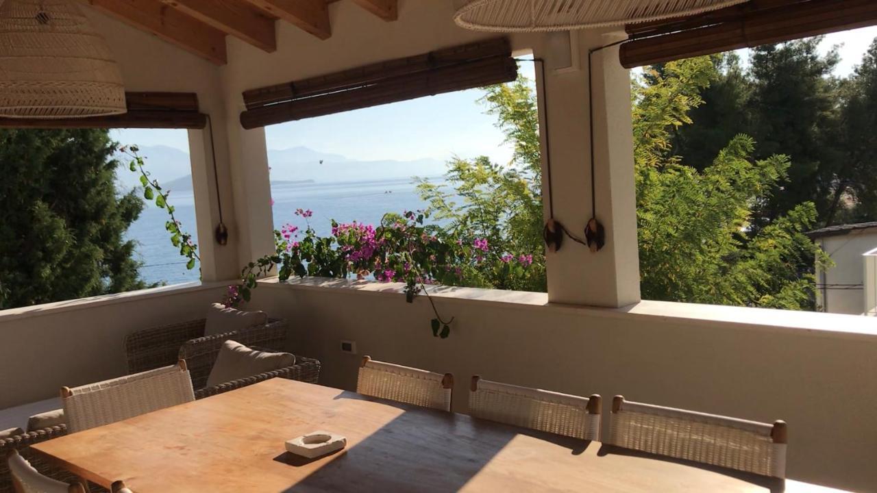 Luxury Family Beach Front Villa - Sunday Beach House Slatine Exteriér fotografie